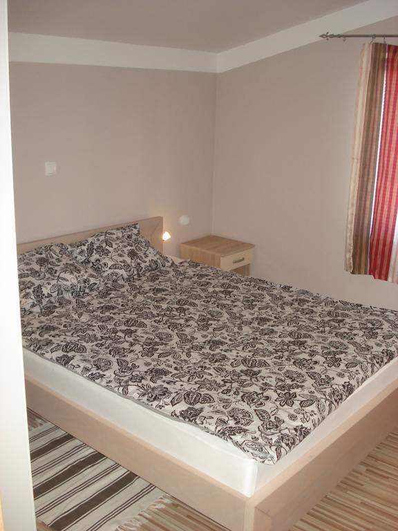 Apartments Niko Vir Room photo